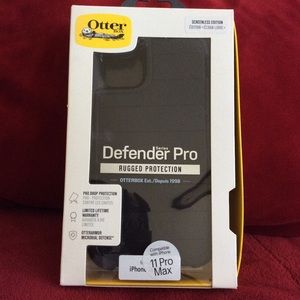 Otter Box Defender Pro iPhone 11 Pro Max Case